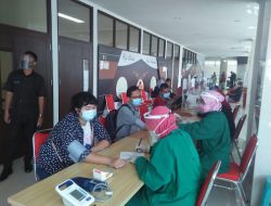 Dinkes Akan Fasilitasi Vaksinasi Karyawan Mal di Semarang