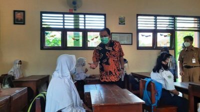 Pembelajaran Tatap Muka di Semarang Dihentikan Senin Besok, Ganti Daring 