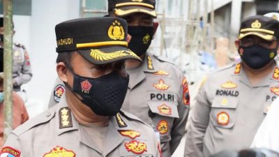Waspadai Kenaikan Kasus, Polda Jateng Lakukan Penyekatan Tiap Hari Libur