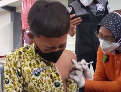 Vaksinasi Merdeka di Blora Diserbu Pelajar SMP