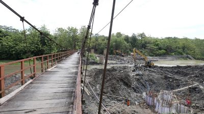 Dewan Minta DPU Pantau Pembangunan Jembatan Kaca Tinjomoyo