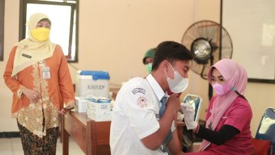 Demak Genjot Vaksinasi Pelajar untuk Dukung PTM