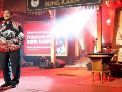 Bambang Pacul: Soekarno Politisi Stylish, Membangun Pride Bangsa