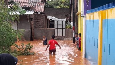 Delapan Hunian di Dusun Pakis Desa Sidomukti Diterjang Banjir Bandang