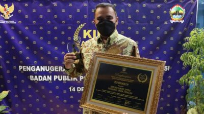 Sekretariat DPRD Jateng Raih KIP Award