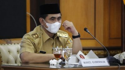 Taj Yasin Minta Masyarakat Tetap Jaga Prokes Saat Perayaan Imlek 