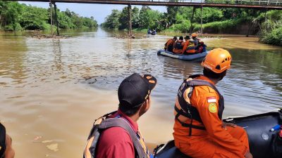 Tim SAR Berhasil Evakuasi Korban Tenggelam di Sungai Sragi