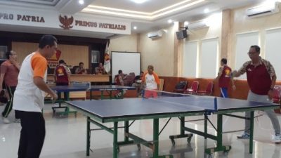 Laga Persahabatan Tenis Meja PKS dan Gerindra Semarang untuk Perkuat Silaturahmi
