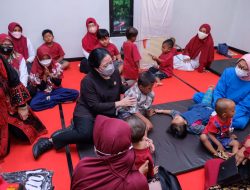 Sambangi Rumah Disabilitas, Puan: Beri Kesempatan Anak Berkebutuhan Khusus Bermasyarakat
