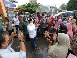Emak-Emak Pedagang Pasar Bintoro Bikin Heboh, Daulat Gus Muhaimin Calon Presiden 2024