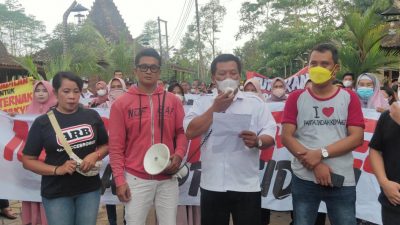 Peternak Ayam Petelur di Kendal Demo Tak Puas Kinerja Mentan, Ancam Kepung Istana