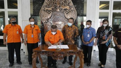 Pemkot Teken MoU dengan PT POS Untuk Tingkatkan Layanan Publik di Semarang