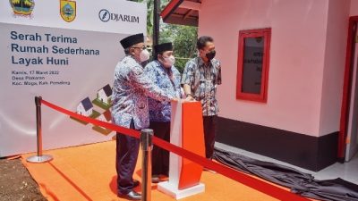 Bantu Pemerintah Atasi Kemiskinan, PT Djarum Rehab 10 RSLH di Pemalang