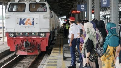 Penumpang KA Jarak Jauh yang Telah Vaksin Lengkap Tak Perlu Tunjukkan Hasil Antigen/PCR