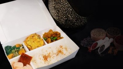 Lunch Box Dengan Harga Terjangkau, Pandanaran Hotel Siap Kirim VIP