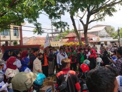 Desak Keputusan UMK Dibatalkan, Buruh Gugat Ganjar di PTUN Semarang