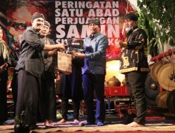 Walikota Sawahlunto Hadiri Peringatan Satu Abad Perjuangan Samin Surosentiko