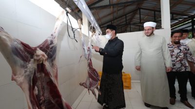 Taj Yasin Dorong Kabupaten/Kota Miliki RPH Halal
