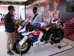 Totalitas DNA Balap Warnai Booth Honda di GP Mandalika