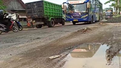 Duh, Empat Jalan Provinsi Jateng Rusak Parah, Butuh Dana Rp 15 Triliun Biar Semuanya Mulus
