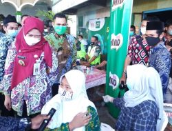 Ratusan Pelajar MI Nurul Huda Demak Ikuti Vaksinasi Anak Usia 6-11 Tahun