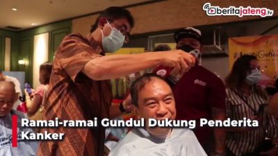 Ramai Ramai Cukur Gundul Dukung Penderita Kanker
