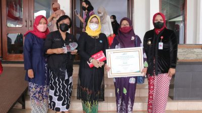Marjati, Kartini Asal Blora ini Dapat Penghargaan Tingkat Nasional sebagai Perempuan Inspiratif