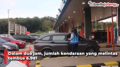 [Video] Gerbang Tol Kalikangkung Dilintasi 6.981 Kendaraan dalam 2 Jam