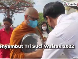 [Video] Tradisi Pindapata Jelang Waisak