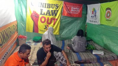 Posko Mudik Partai Buruh Lengkap Layanan Aduan THR dan Diskusi Buruh