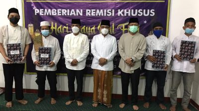 500 Narapidana Lapas Semarang Terima Remisi Lebaran, 5 Orang Langsung Bebas