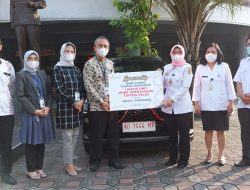 Bank Jateng Serahkan Bantuan Mobil Operasional ke RSUD Ir Soekarno Sukoharjo