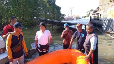 Tanggul Sungai Miyong Jebol, Ribuan Rumah Warga Masih Tergenang Air Rob