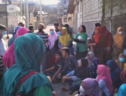 Ratusan Karyawan PT Karisma Klasik Indonesia Tuntut Pesangon Usai Kena PHK Massal