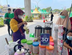 Pasar Rakyat Grab OVO Bersama Mitra10 Dukung UMKM di Semarang