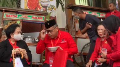 [Video] Megawati, Puan, Hasto Makan Bakso Gerobak Usai Penutupan Rakernas