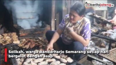 [Video] Kepingan Rezeki dari Kepulan Asap Ikan Mangut