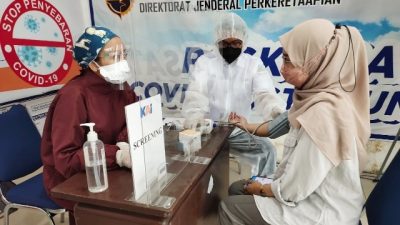 PT KAI Siapkan Layanan Vaksinasi Gratis di Stasiun untuk Lengkapi Syarat Perjalanan