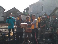 Polsek Bogorejo Serahkan Bantuan Peduli Korban Kebakaran
