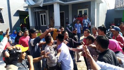 Pendaftaran Pilkades Desa Tlogorejo Kabupaten Demak Ricuh