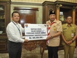 Bank Jateng Cilacap Serahkan Bantuan Pemulihan Ekonomi Rp 585 Juta ke Pemkab