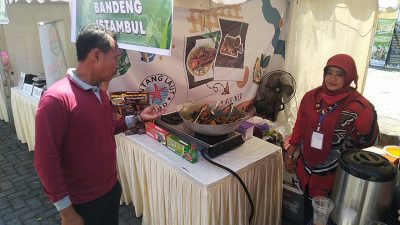 Bupati Demak Dorong UMKM Lewat Bazar Kuliner Berbahan Baku Lokal
