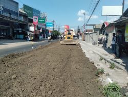 Jalan Medoho Dibeton, Arus Lalau Lintas Diberlakukan Searah