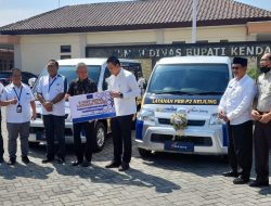 Dukung Layanan Pembayaran PBB, Bank Jateng Beri Bantuan Dua Mobil Operasional ke Pemkab Kendal