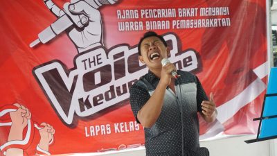 Ajang Pencarian Bakat Menyanyi Napi Lapas Semarang Bertajuk The Voice Kedungpane