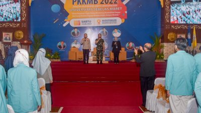 Lewat PKKMB Mahasiswa UNS Belajar Wawasan Kebangsaan dan Cinta Tanah Air