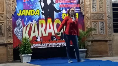 Karaoke Janda dan Duda Meriahkan HUT ke 77 RI di Blora