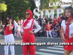 [Video] Fashion Show Serba Merah Putih di Simpanglima Semarang