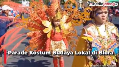 [Video] Parade Kostum Budaya Lokal di Blora