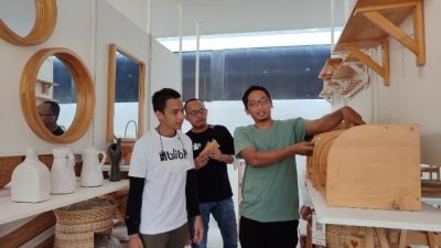 Uwitan Mebel Sleman Beruntung Join Blibli, Kirim Barang Gratis dengan Fitur Big Product